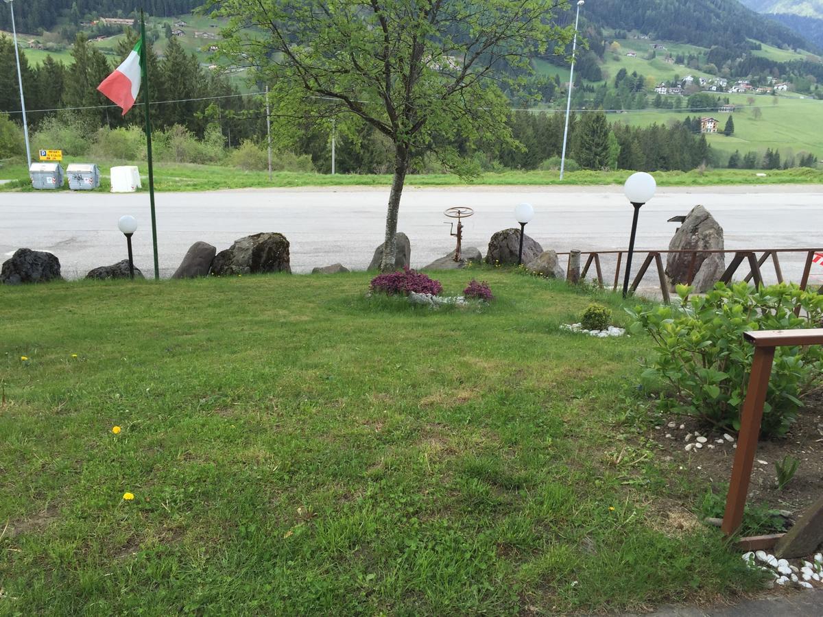 Hotel Valled'Oro Borno Exterior foto